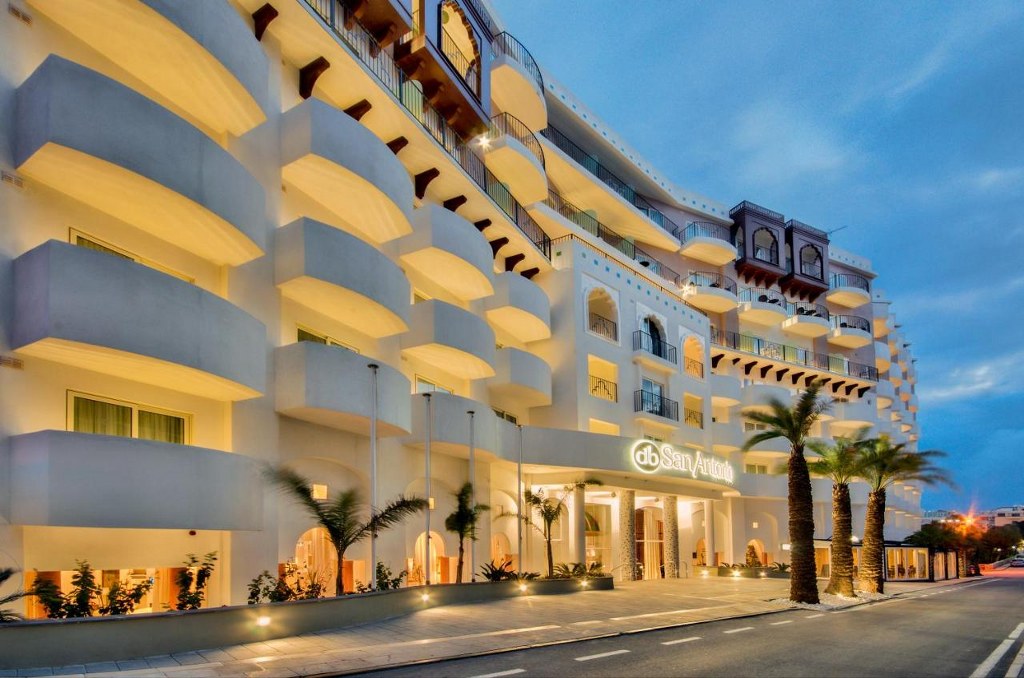 Hotel Db San Antonio Hotel & Spa