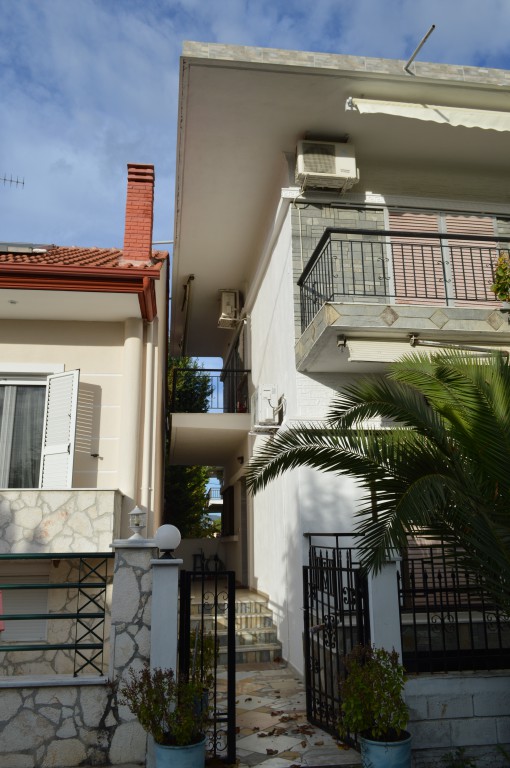 Vila Ilias Lakis