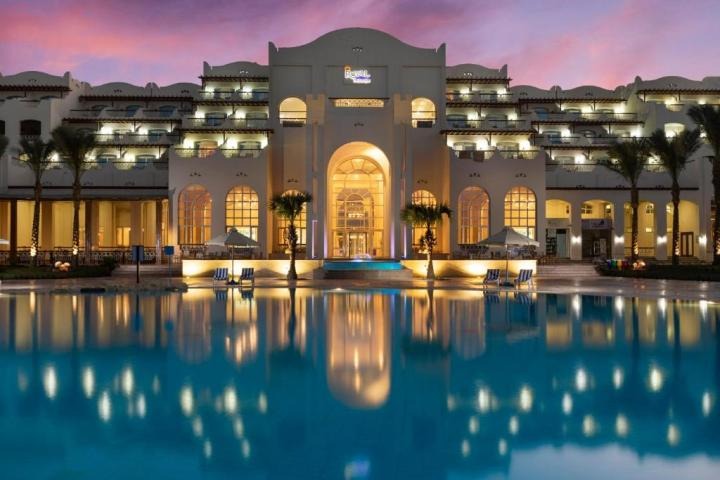 Hotel Royal Lagoons Aqua Park Resort and Spa