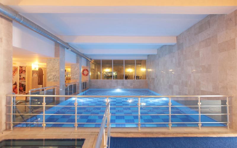 Arora Hotel