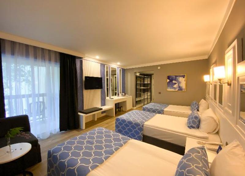 Gypsophila Club Marine Hotel