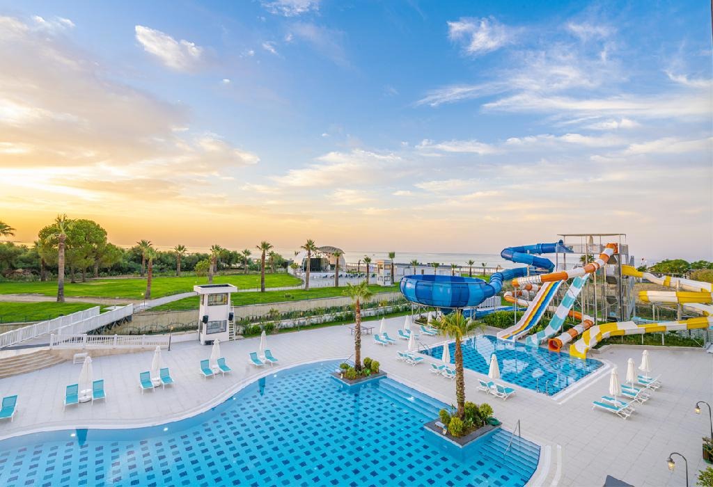 Diamond De Luxe Hotel & Spa