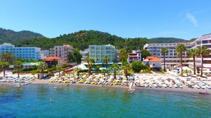 Hotel Flamingo Beach