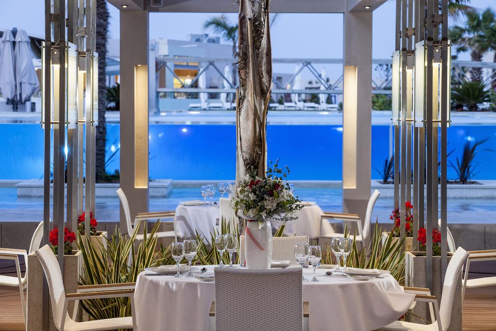 Avra Imperial Hotel