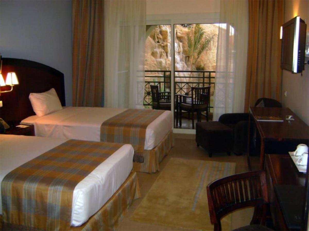 Stella Di Mare Beach Hotel and Spa