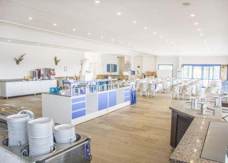 Regulus Beach Resort Hotel