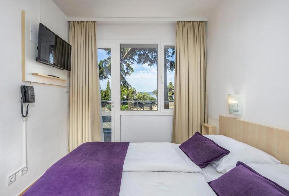 Slaven Hotel