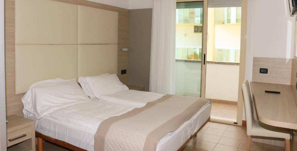 Hotel Bristol