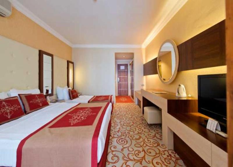 Beach Club Doganay Hotel