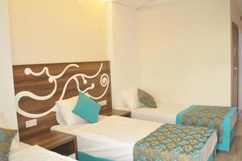 Kleopatra Blue Hawaii Hotel