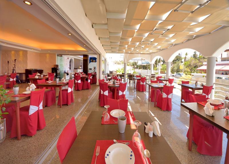 Kolymbia Bay Art Hotel