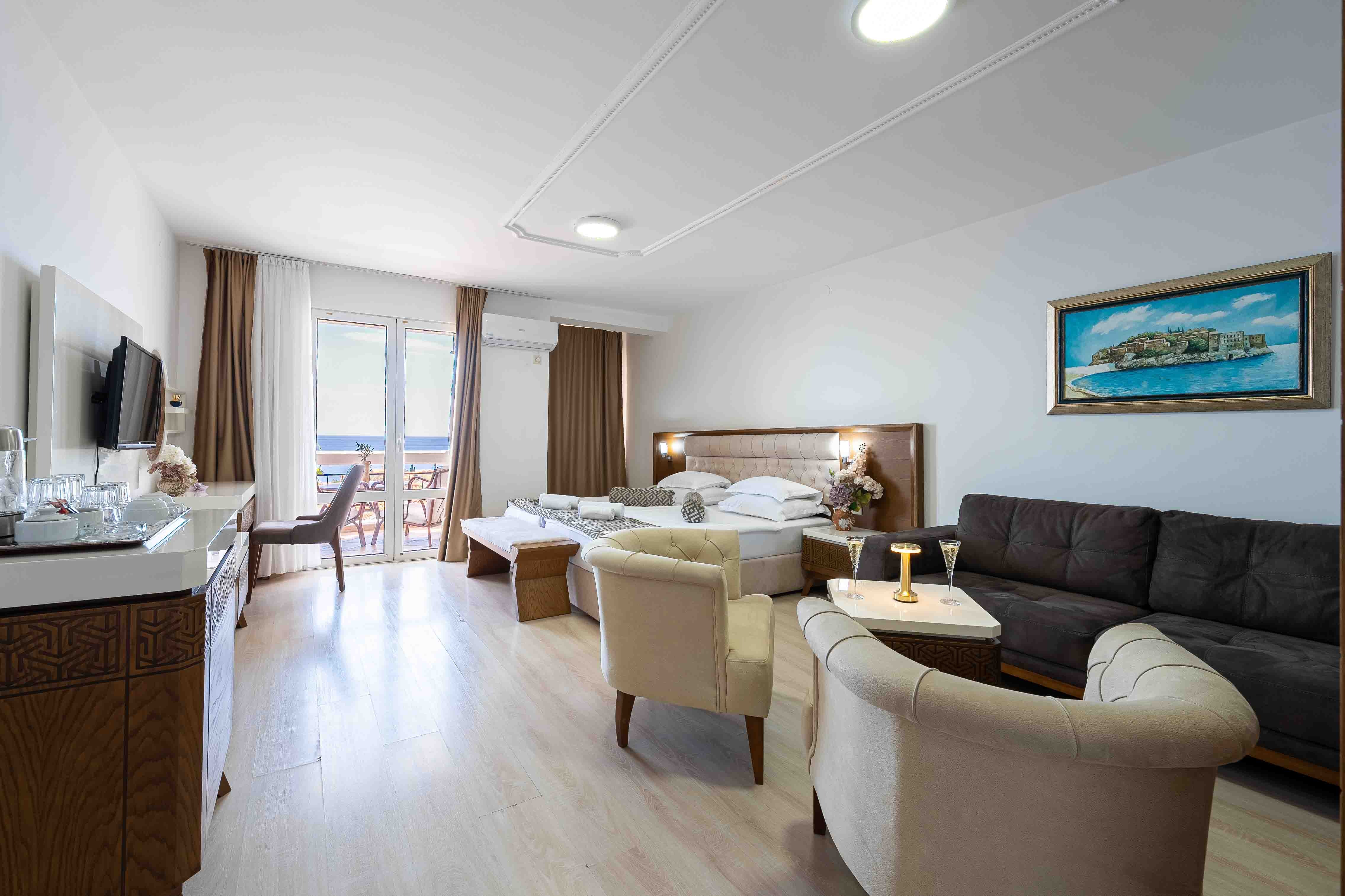 Hotel Adrović