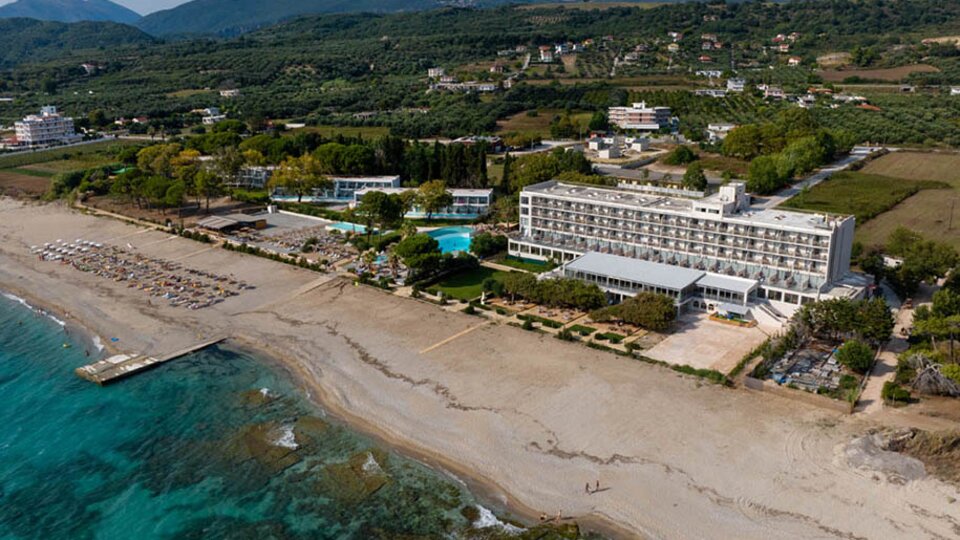 Ninos Grand Hotel & Resort 