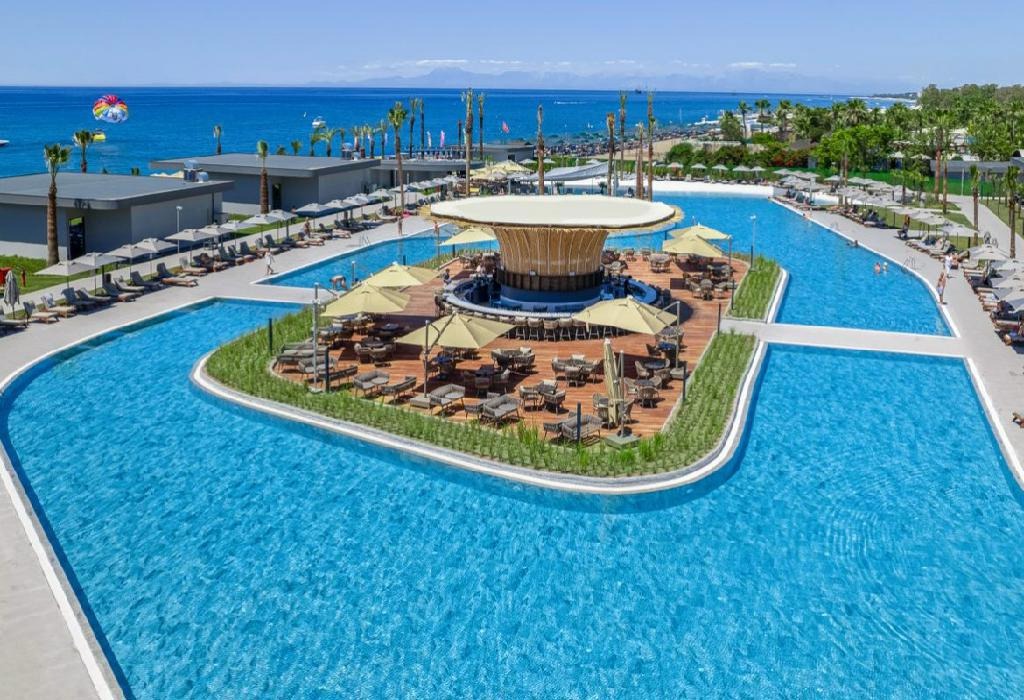 Lago Hotel