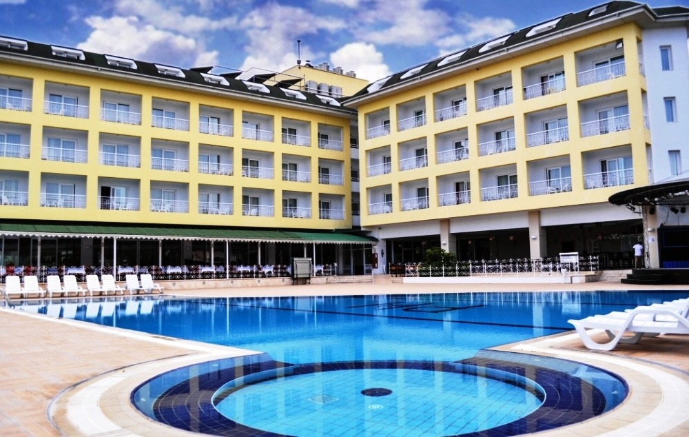 Hotel Pine House