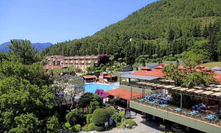 Hotel Labranda Mares
