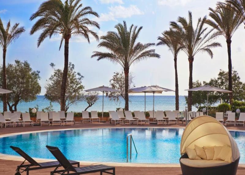 Hm Tropical Hotel