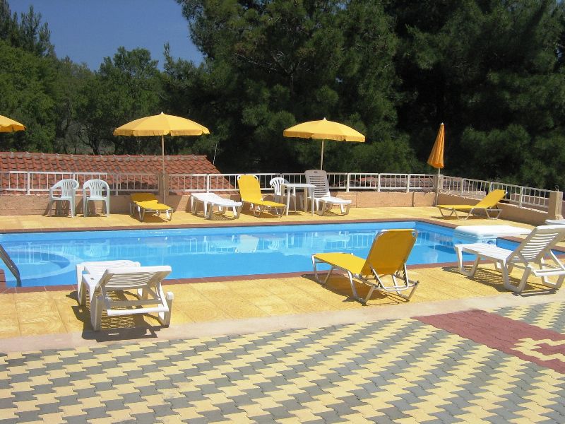 Vila Augustos