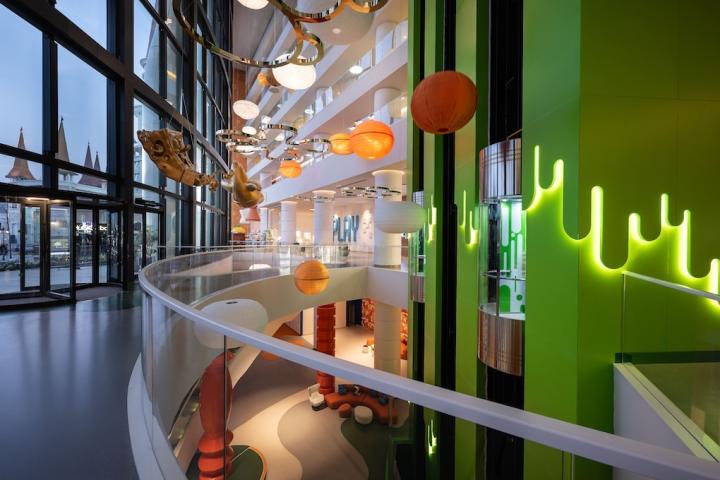 The Land of Legends - Nickelodeon Hotel