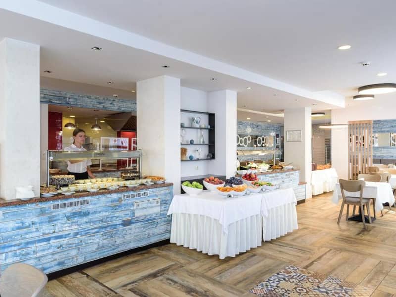 Hotel Lion