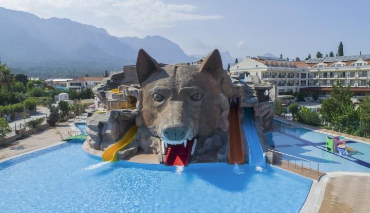Rox Royal Resort Hotel