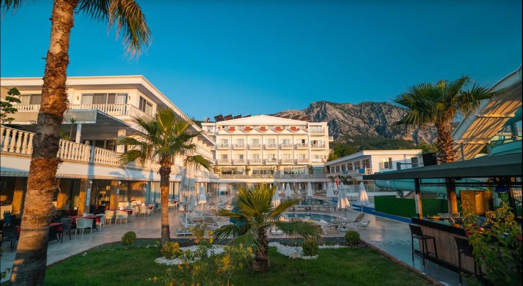 SL La Perla Hotel Kemer