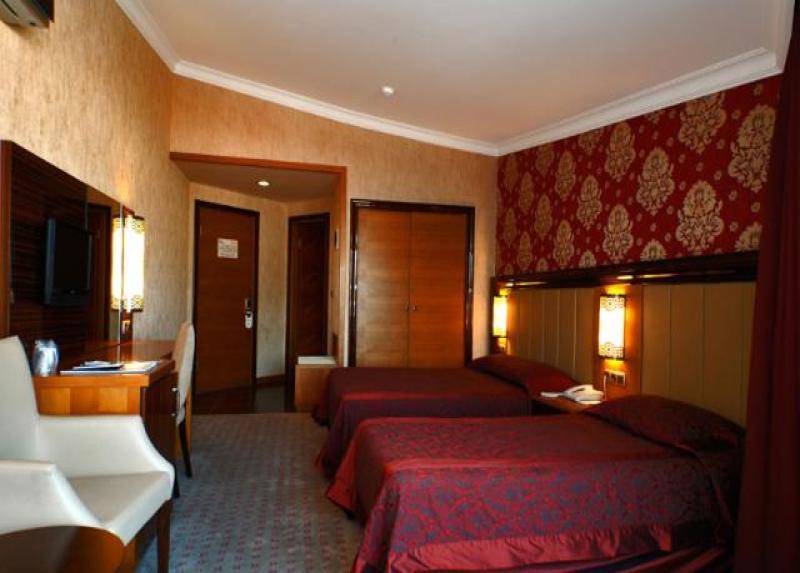 Pasa Beach Hotel