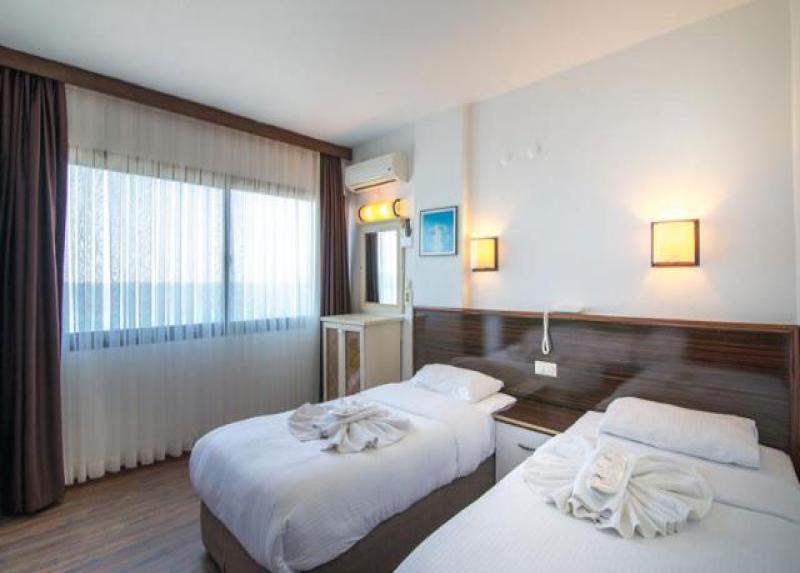 Sunday Beach Hotel