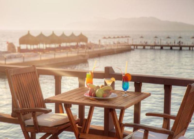 Le Bleu Hotel & Resort Hotel