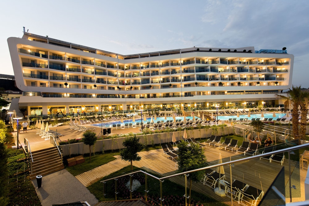 Selene Beach & SPA Hotel
