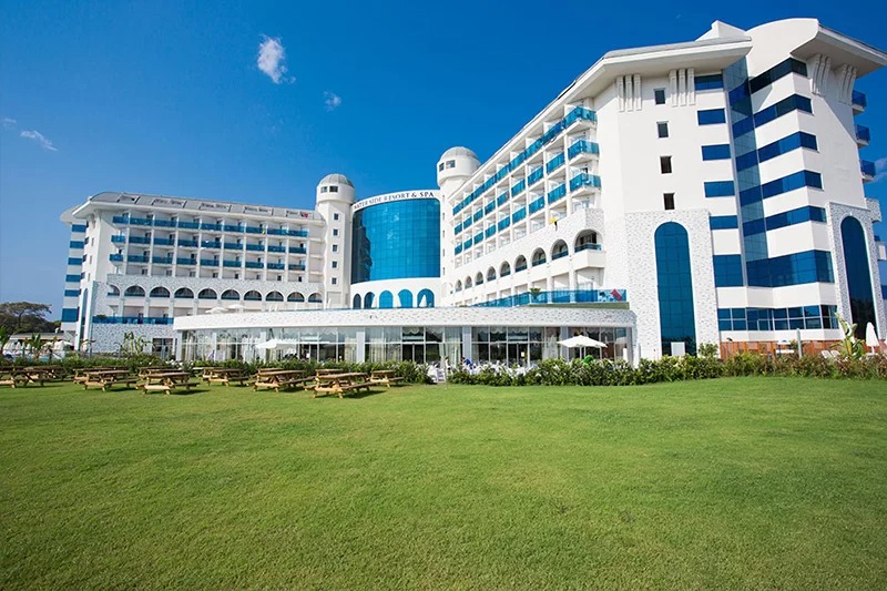 Water Side Resort & Spa Hotel
