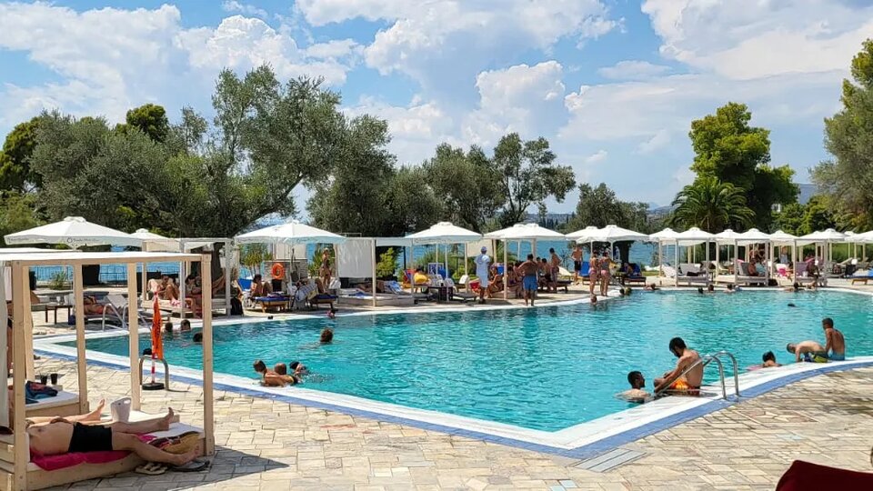 O Paradise Beach Resort