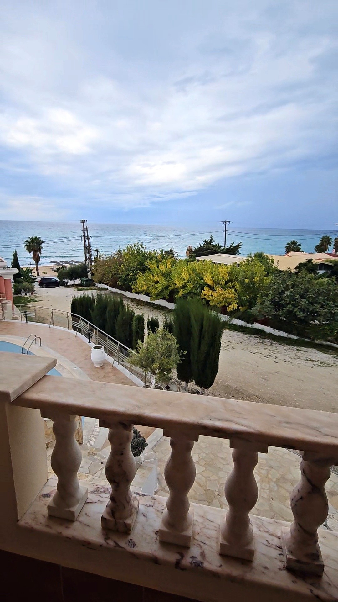 Hotel V-Del Mar
