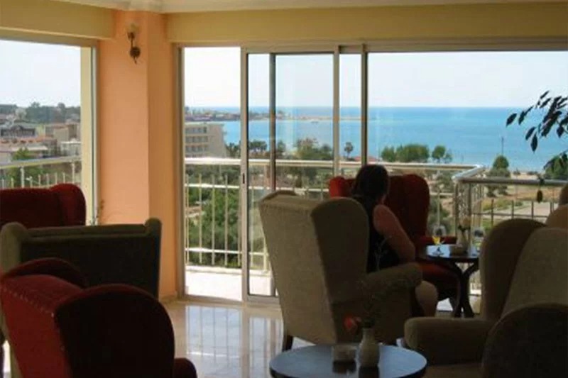 Sun Beach Hill Hotels