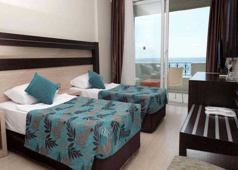 Cimen Hotel
