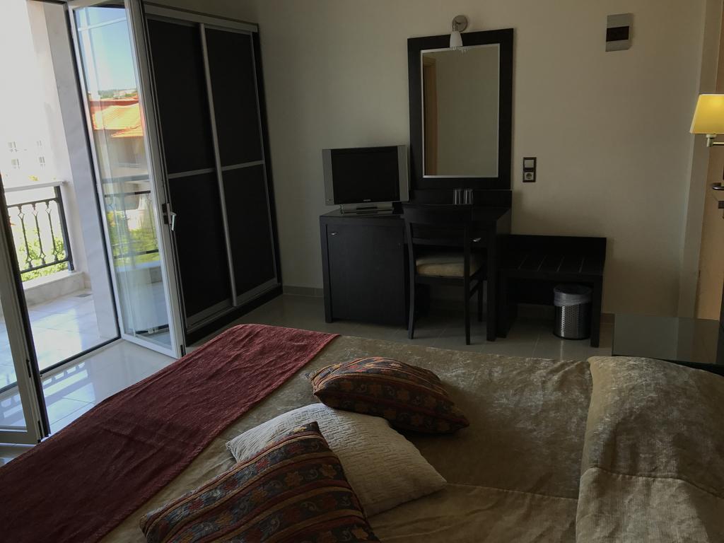 Hotel Hanioti Grand Otel