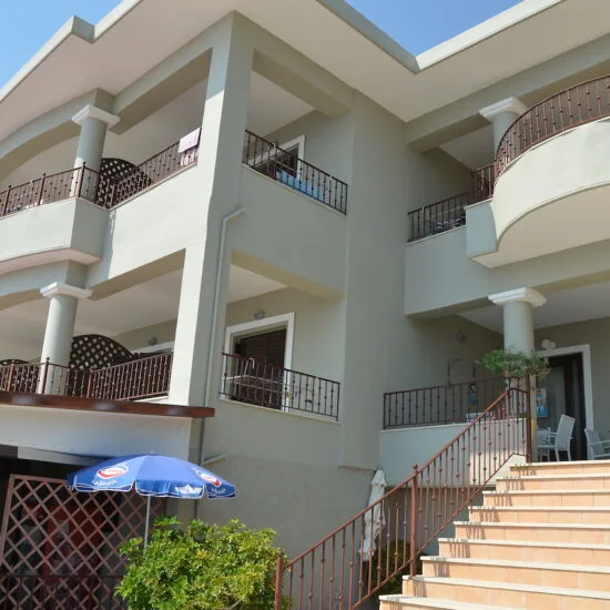 Hotel Rousto