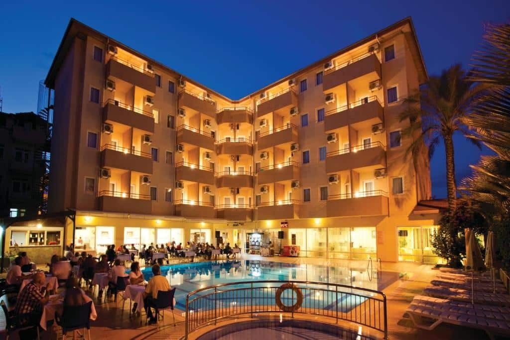 Hotel Helios
