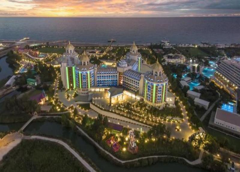 Delphin Be Grand Resort Hotel