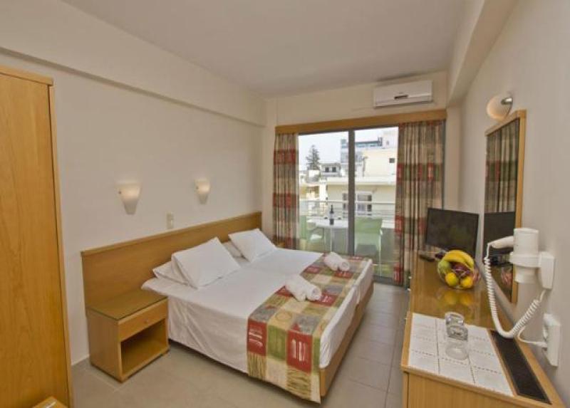 Nafsika Hotel