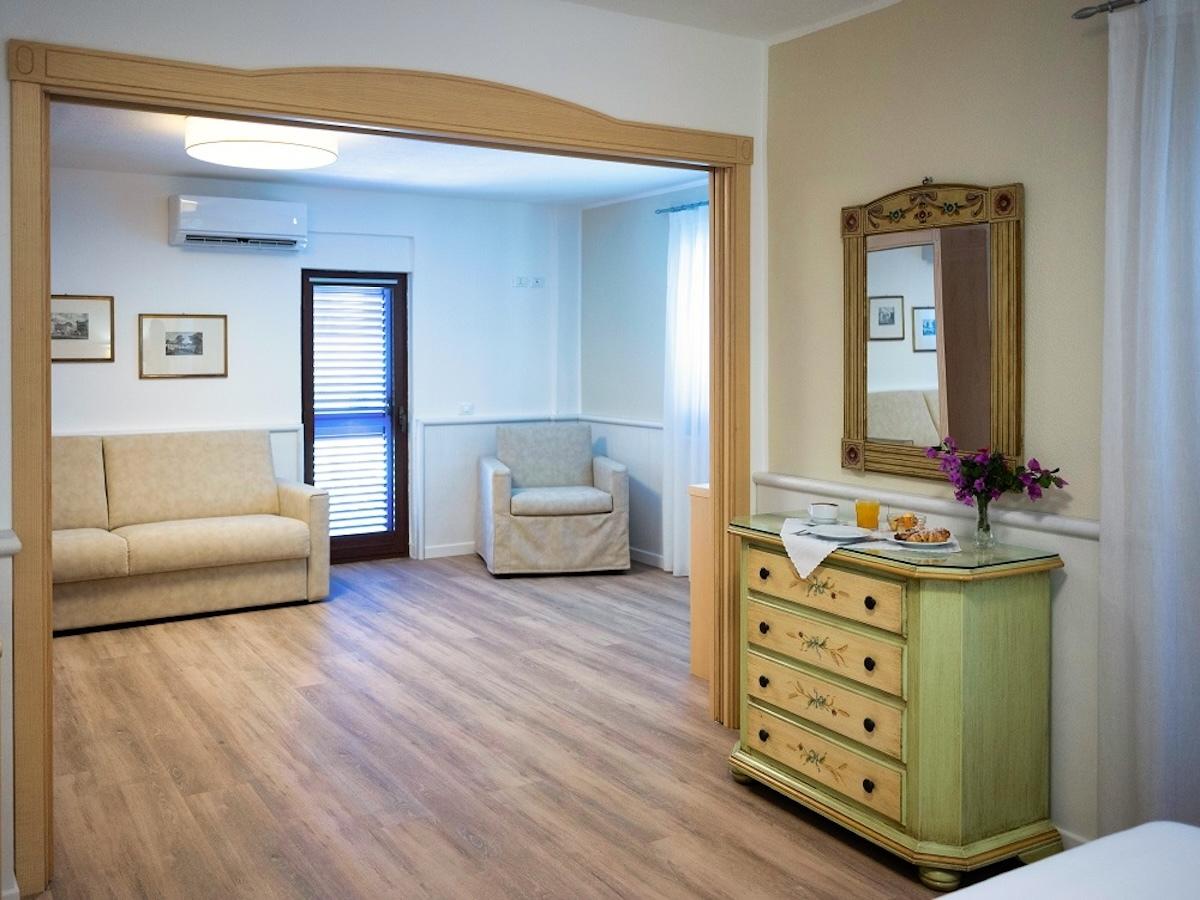 Arathena Rocks Hotel