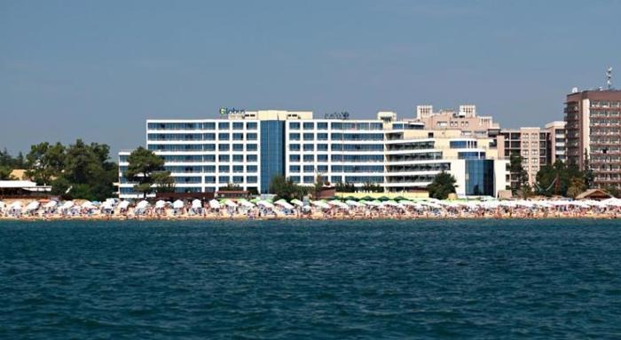 Globus Hotel