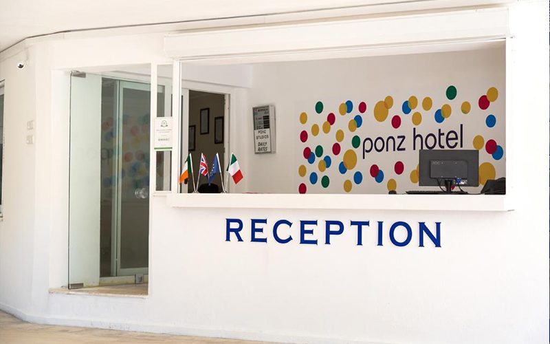 Ponz Hotel