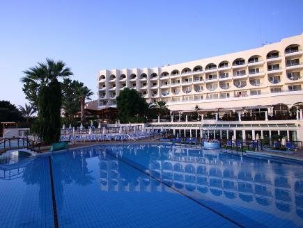 The Golden Coast Beach Hotel