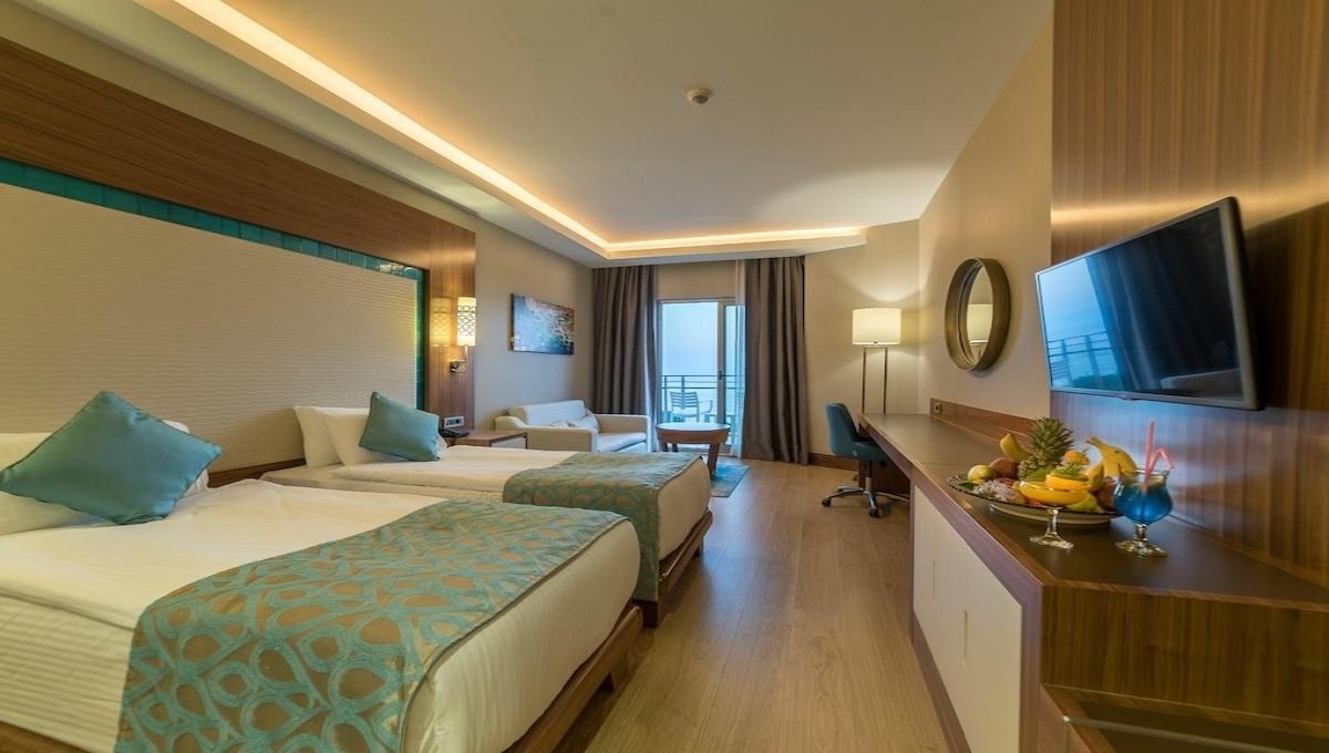 Ramada Resort By Wyndham Kusadasi