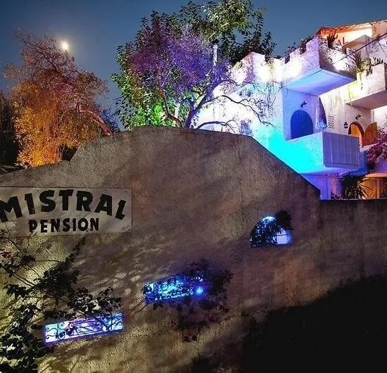 Vila Mistral