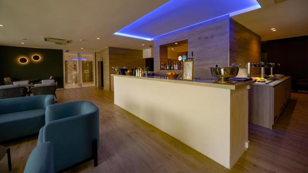 DB San Antonio Hotel and Spa