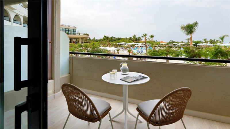 Grand Palladium Resort