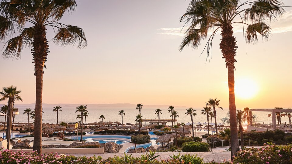 Hotel Grecotel LuxMe Oasis