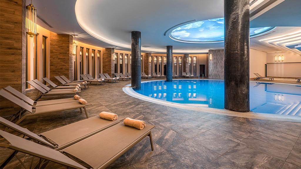Arnor De Luxe Hotel and Spa
